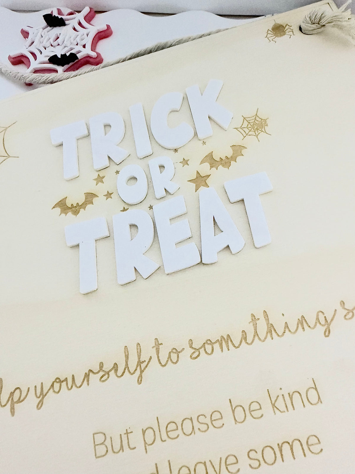 Trick or Treat sign