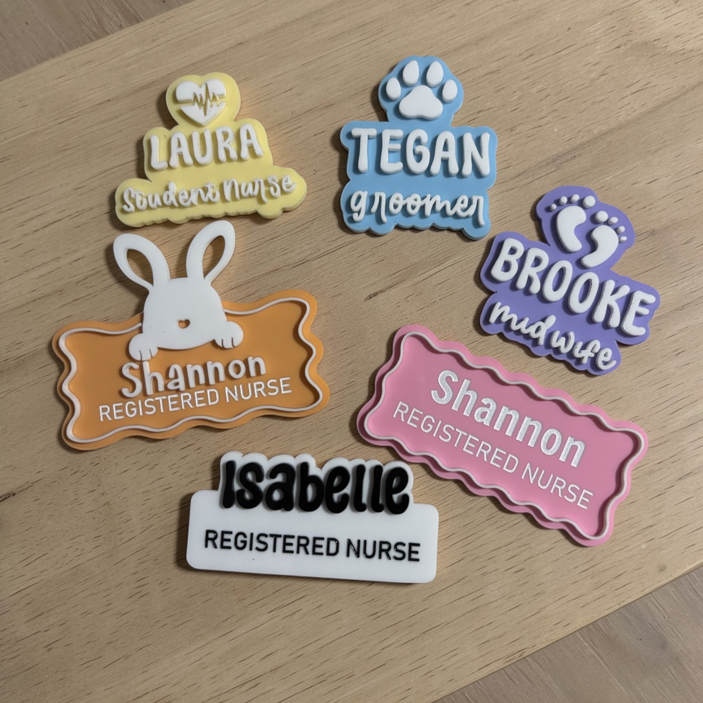 Custom name badge accessorie